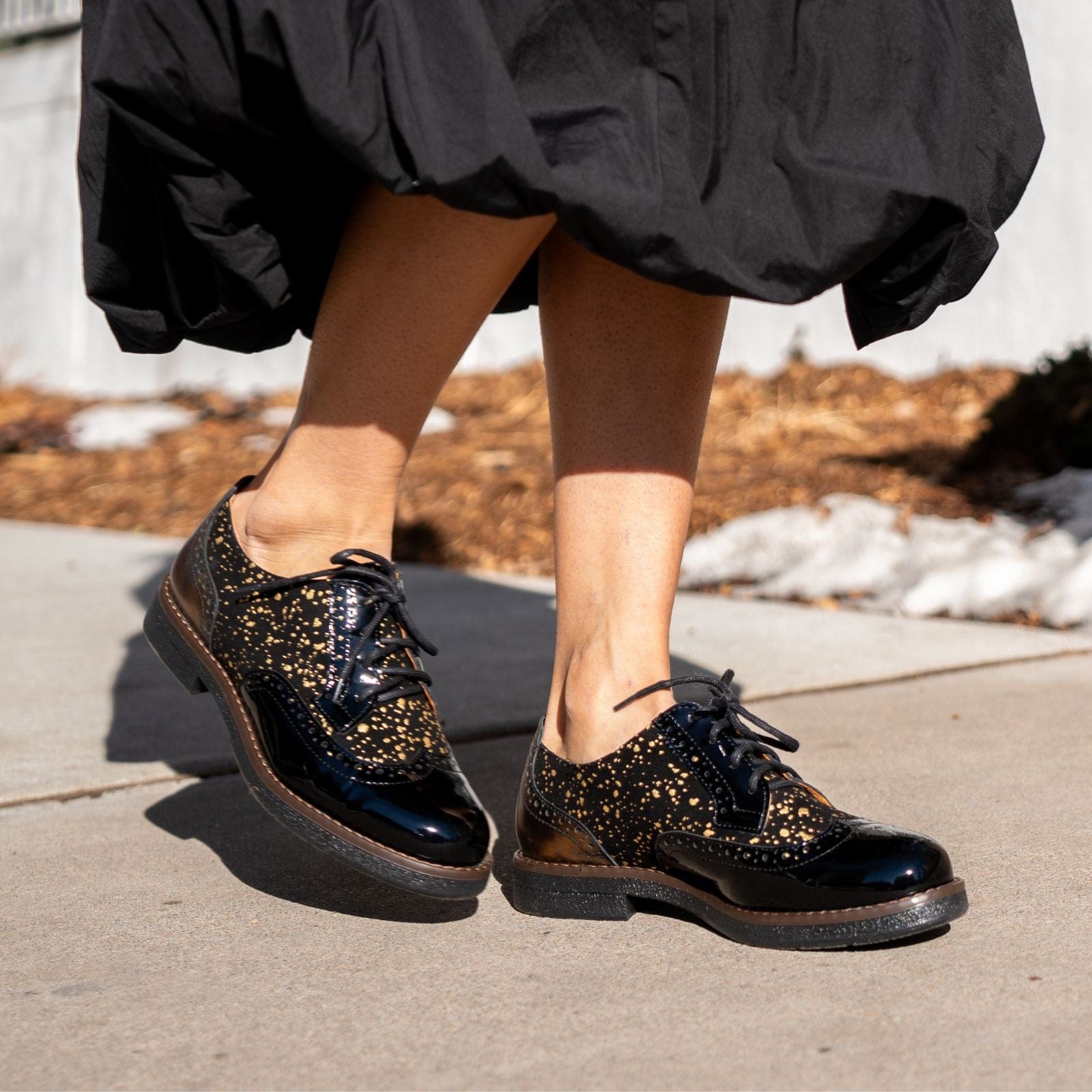 The Artist - Black & Gold - Women's leather lace-up shoe with brogue detailing