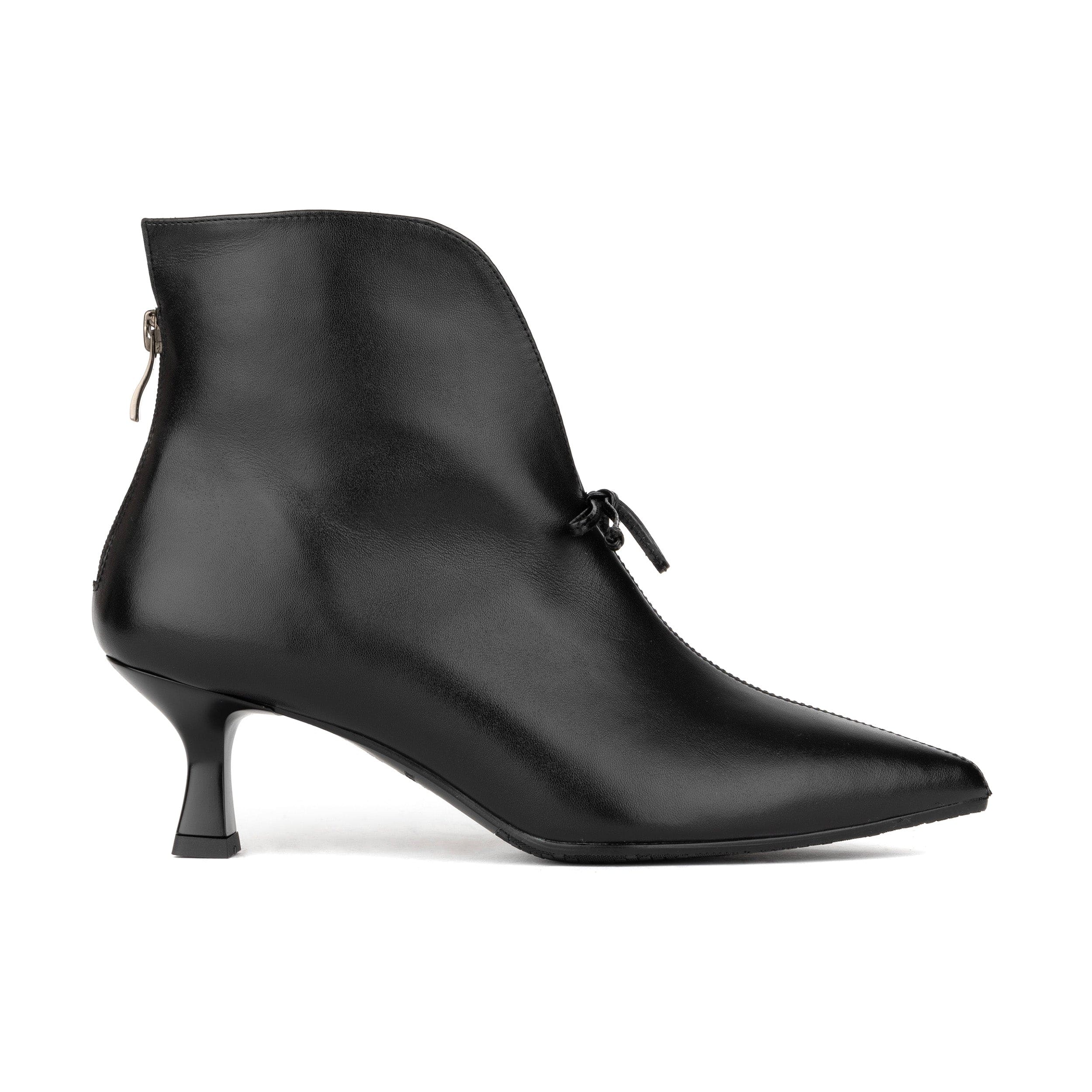 Regent - Black - Women's Leather Ankle Boot with kitten heel