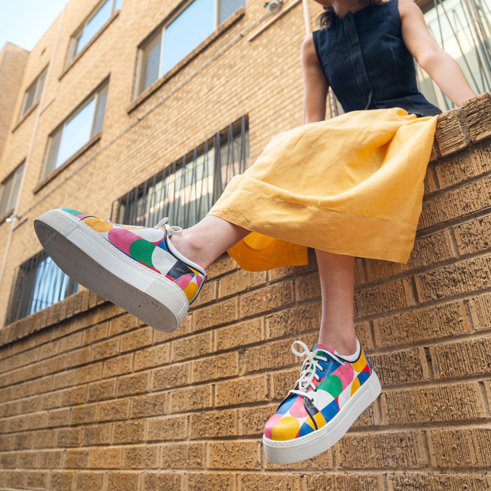 Camila - Groovy - Women's platform sole leather lace-up trainer