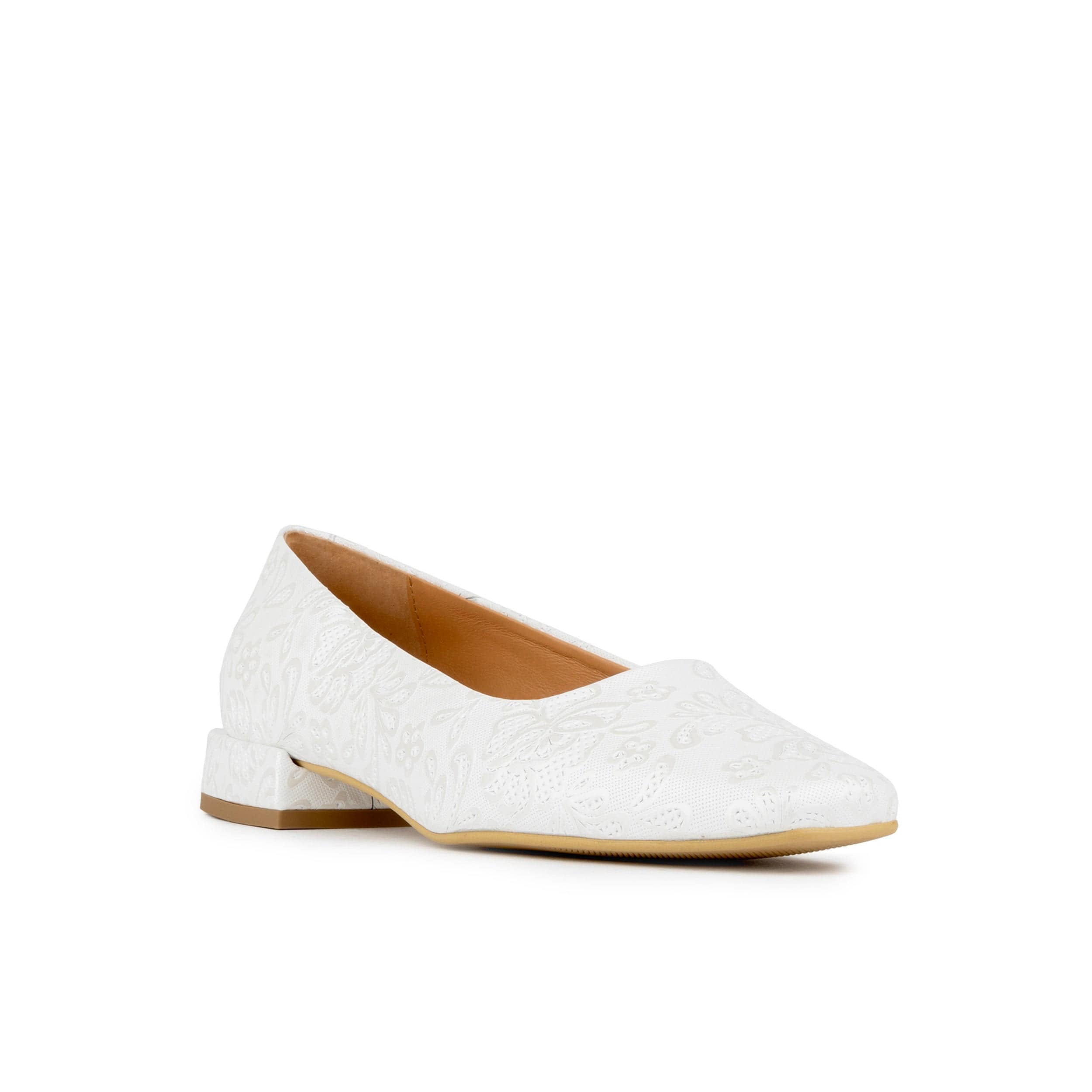Ballerina - Wedding White - Women's low heel leather ballet flat