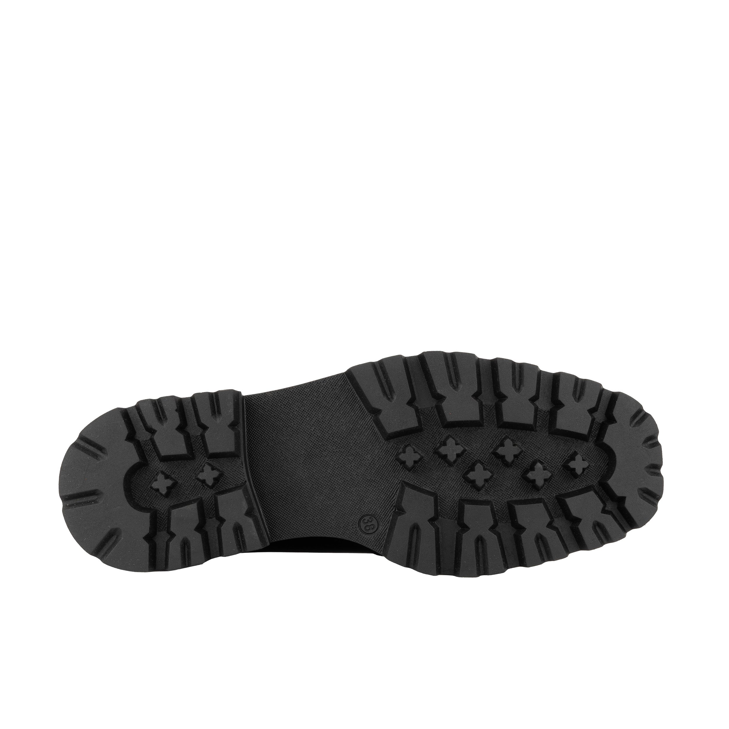 Verona - Black - Women's Square Toe Chukka Boot