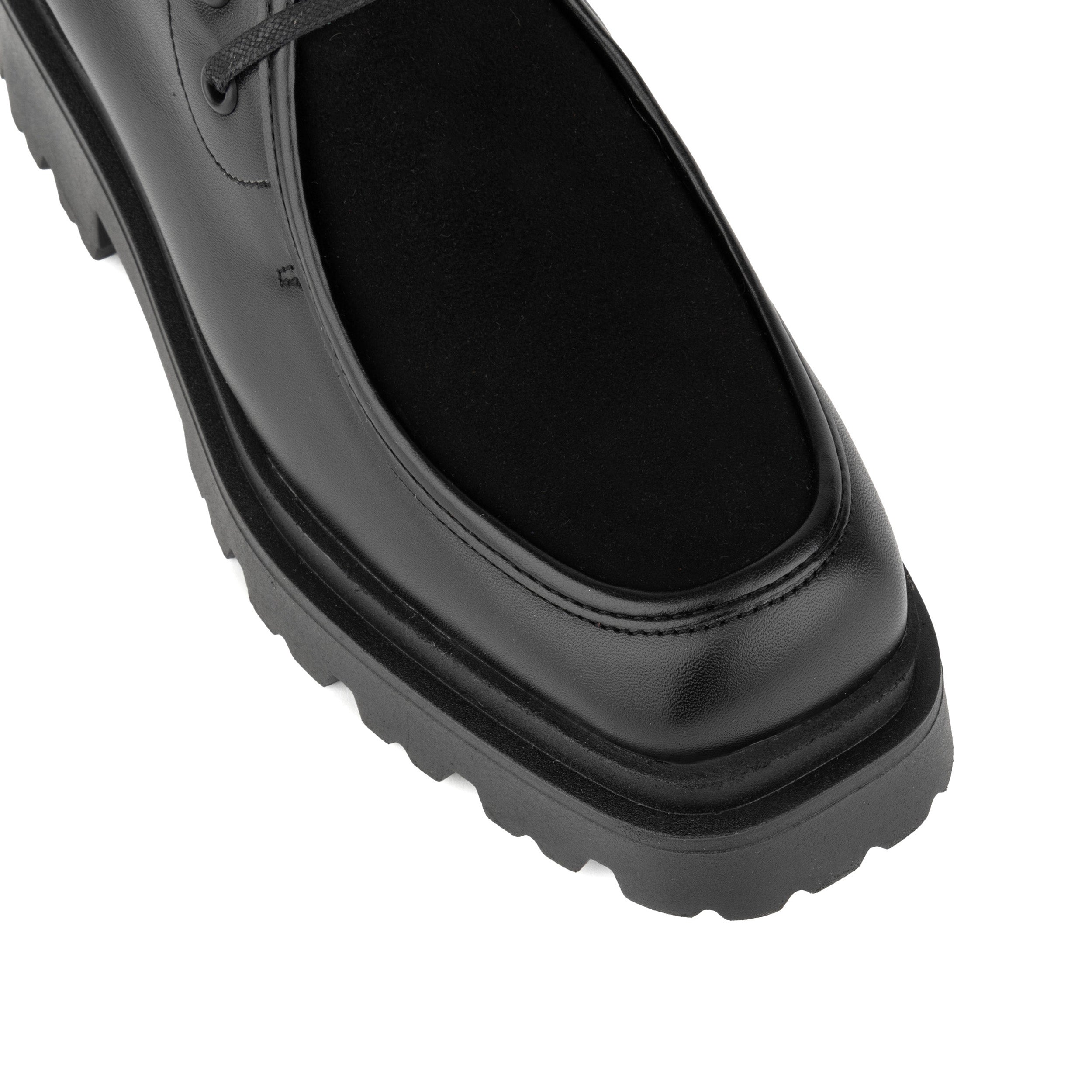 Verona - Black - Women's Square Toe Chukka Boot