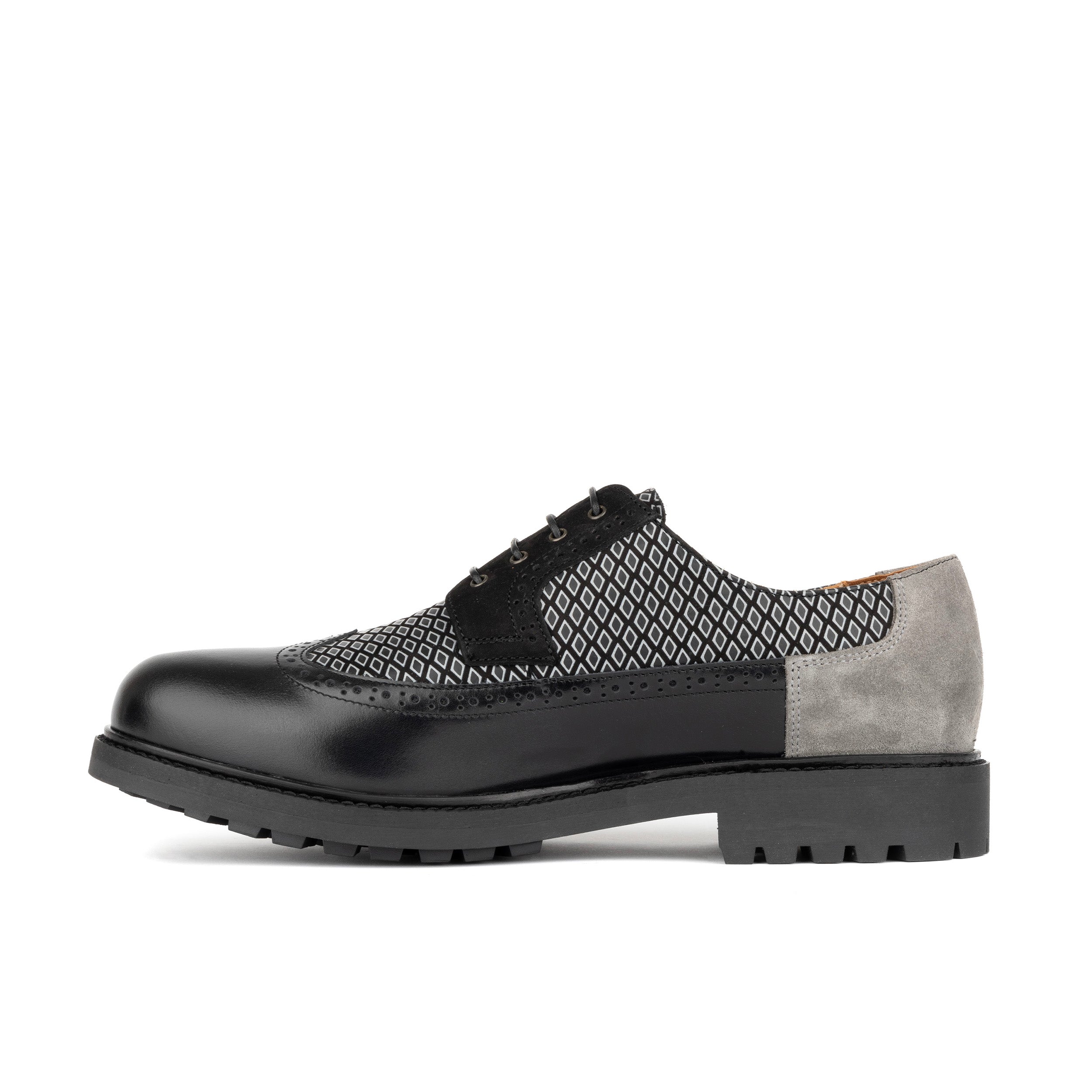 Cyclone - Black Diamonds - Men's chunky sole leather shoe