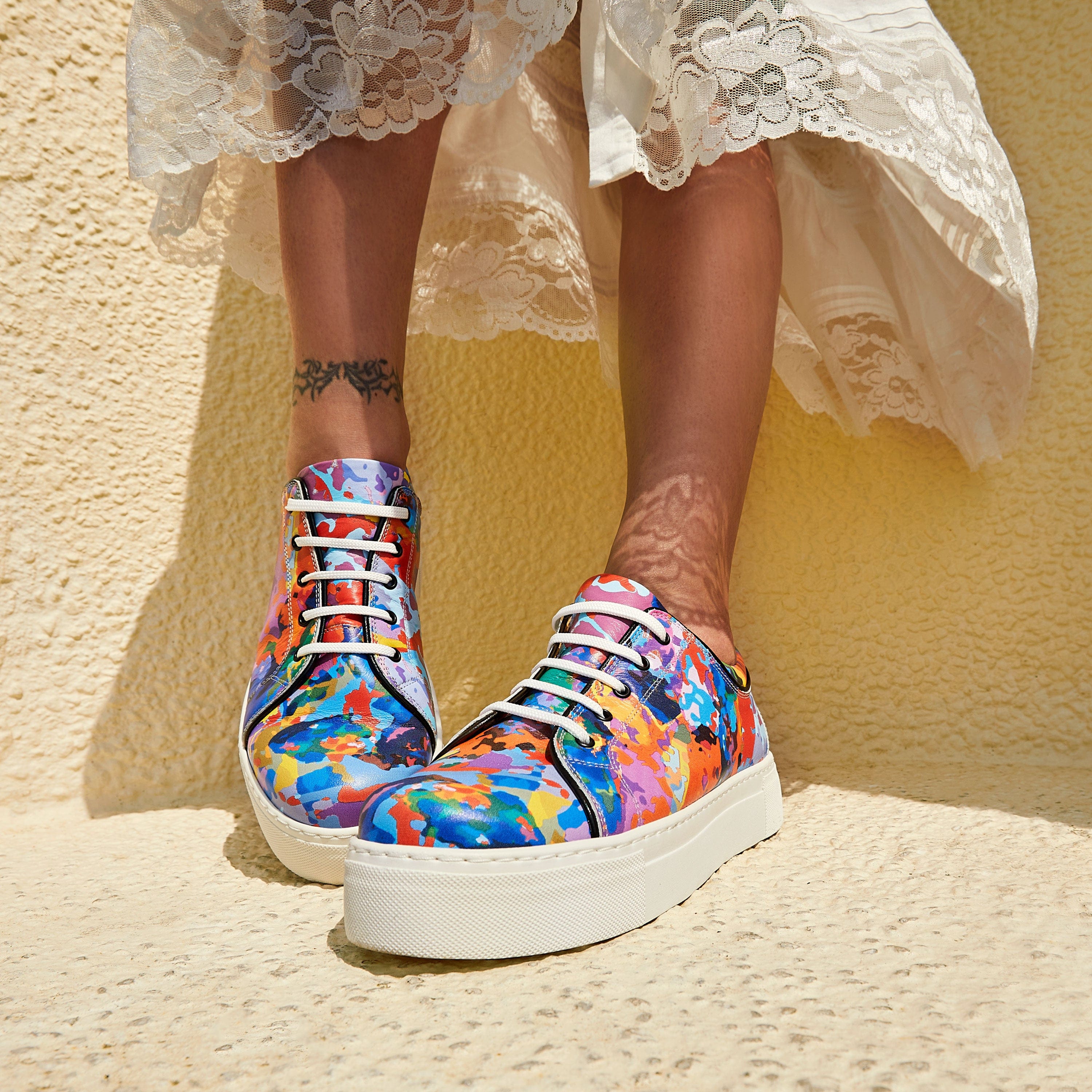 Camila - Summer Colours - Women's platform sole leather lace-up trainer