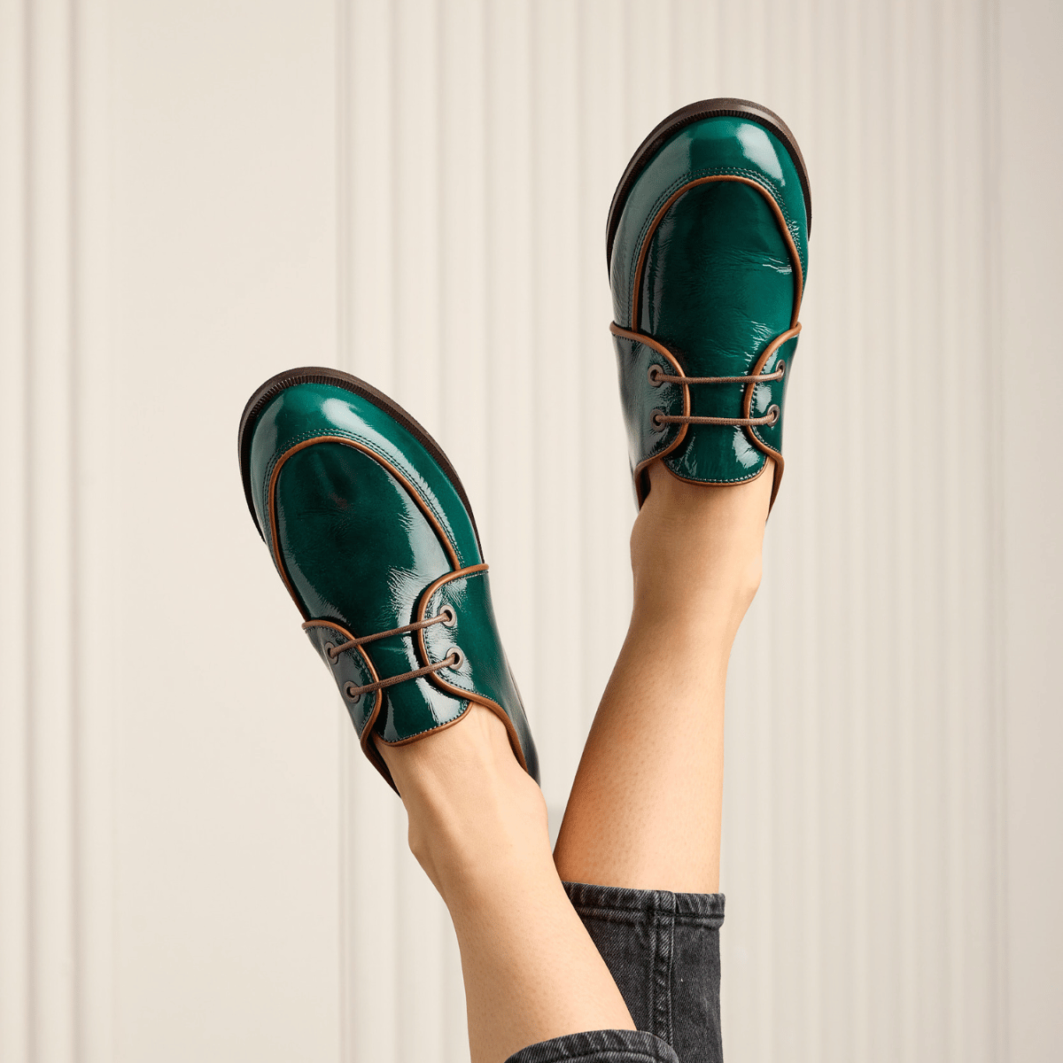 Kiss - Green - Women's patent leather lace up shoe