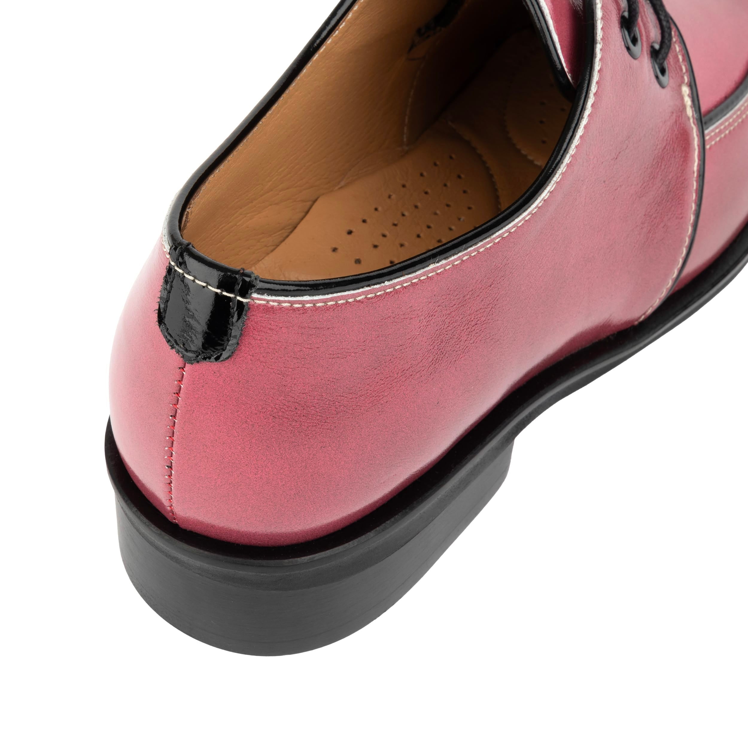 Kiss - Pink - Women's patent leather lace up shoe