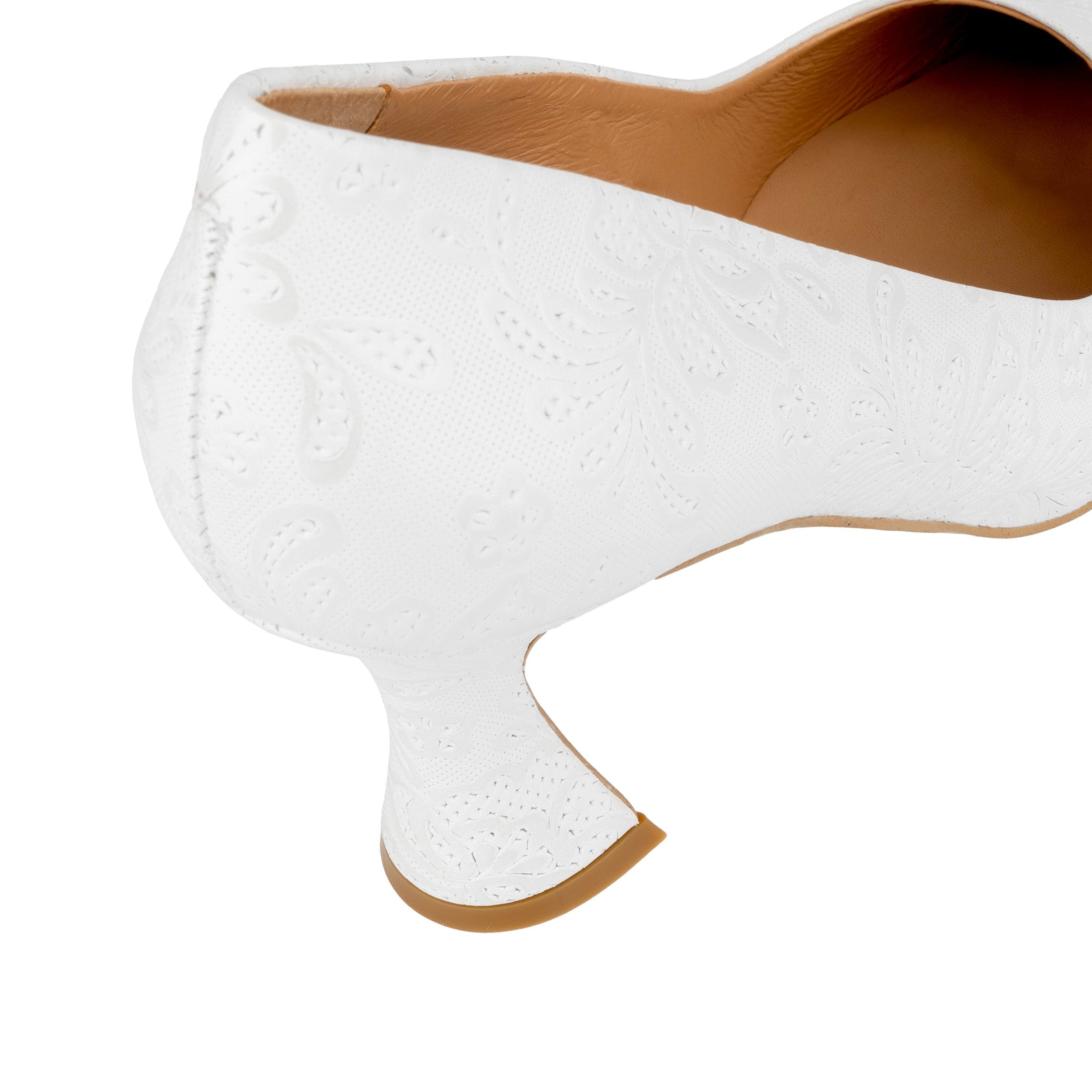 Sophia Hollywood - Wedding White - Women's pointed 4 inch pump in white floral emboss leather