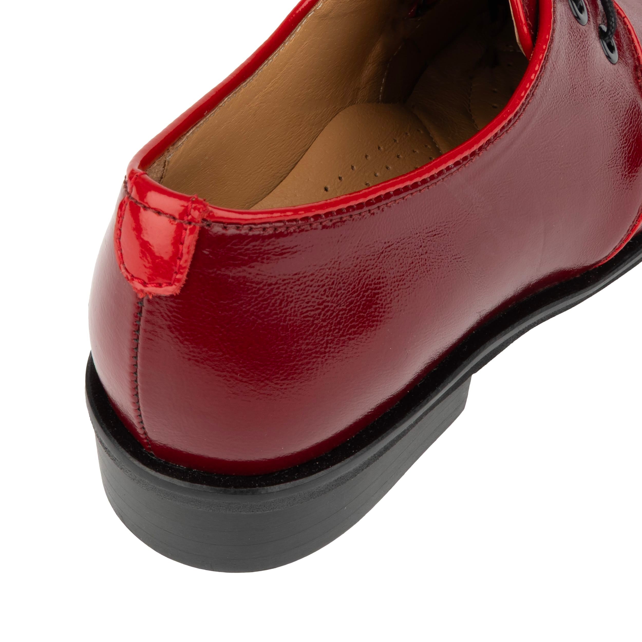 Kiss - Red - Women's patent leather lace up shoe
