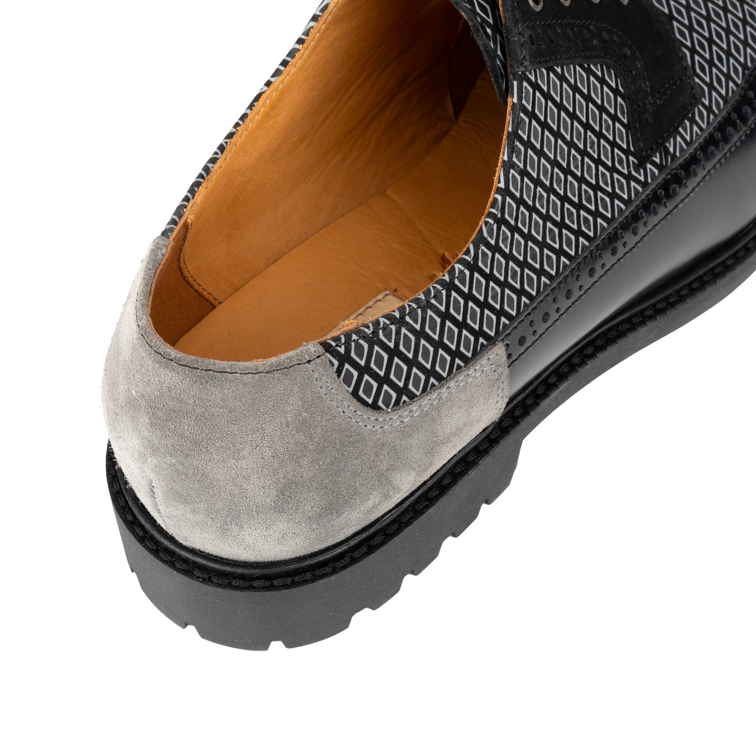 Cyclone - Black Diamonds - Men's chunky sole leather shoe