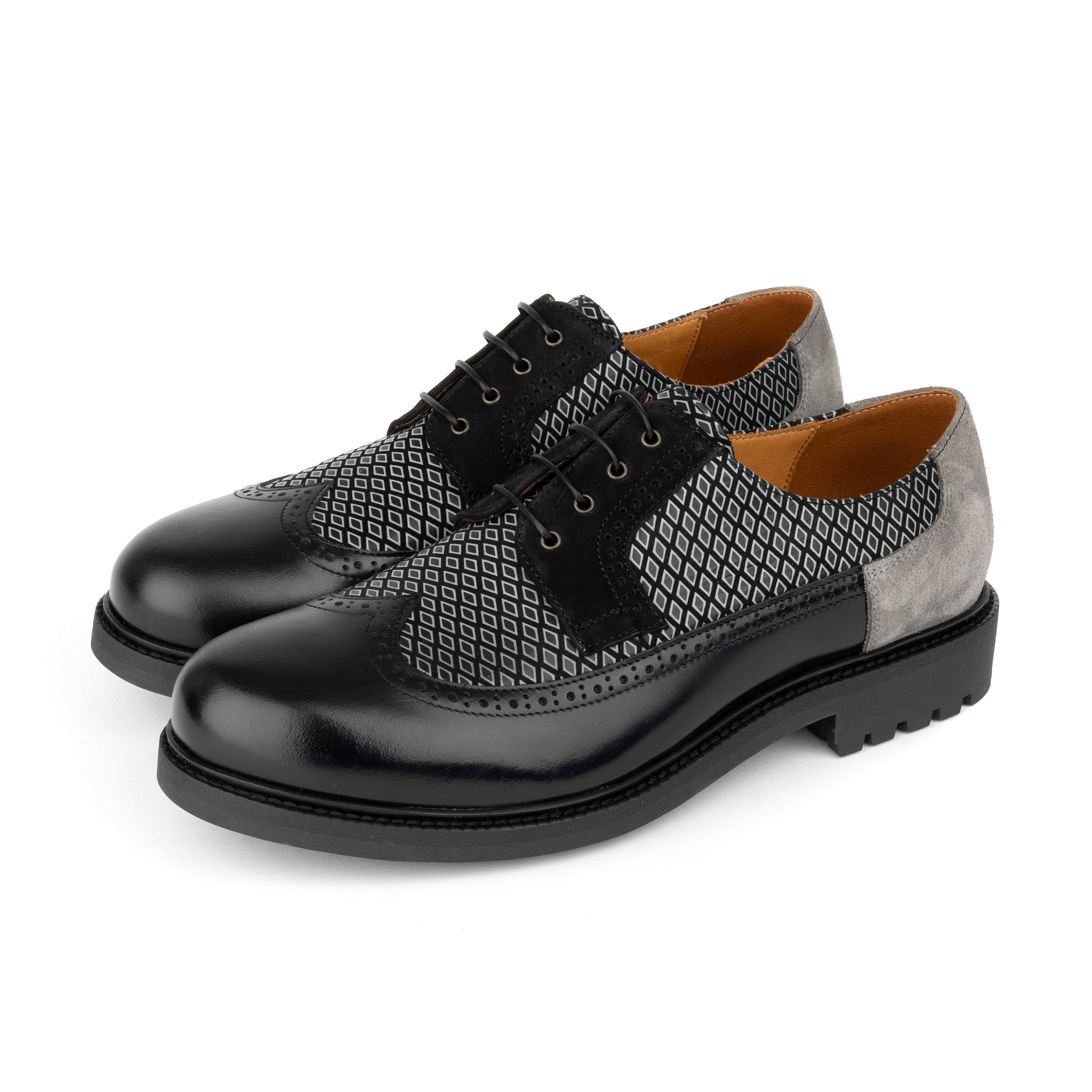 Cyclone - Black Diamonds - Men's chunky sole leather shoe