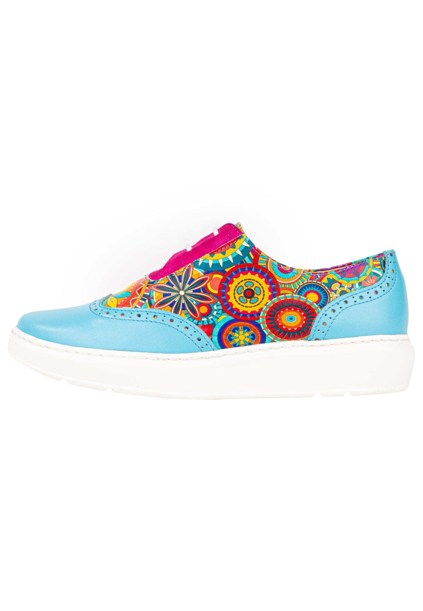 Colorado - Light Blue Signature - Women's lightweight EVA sole trainer with brogue details