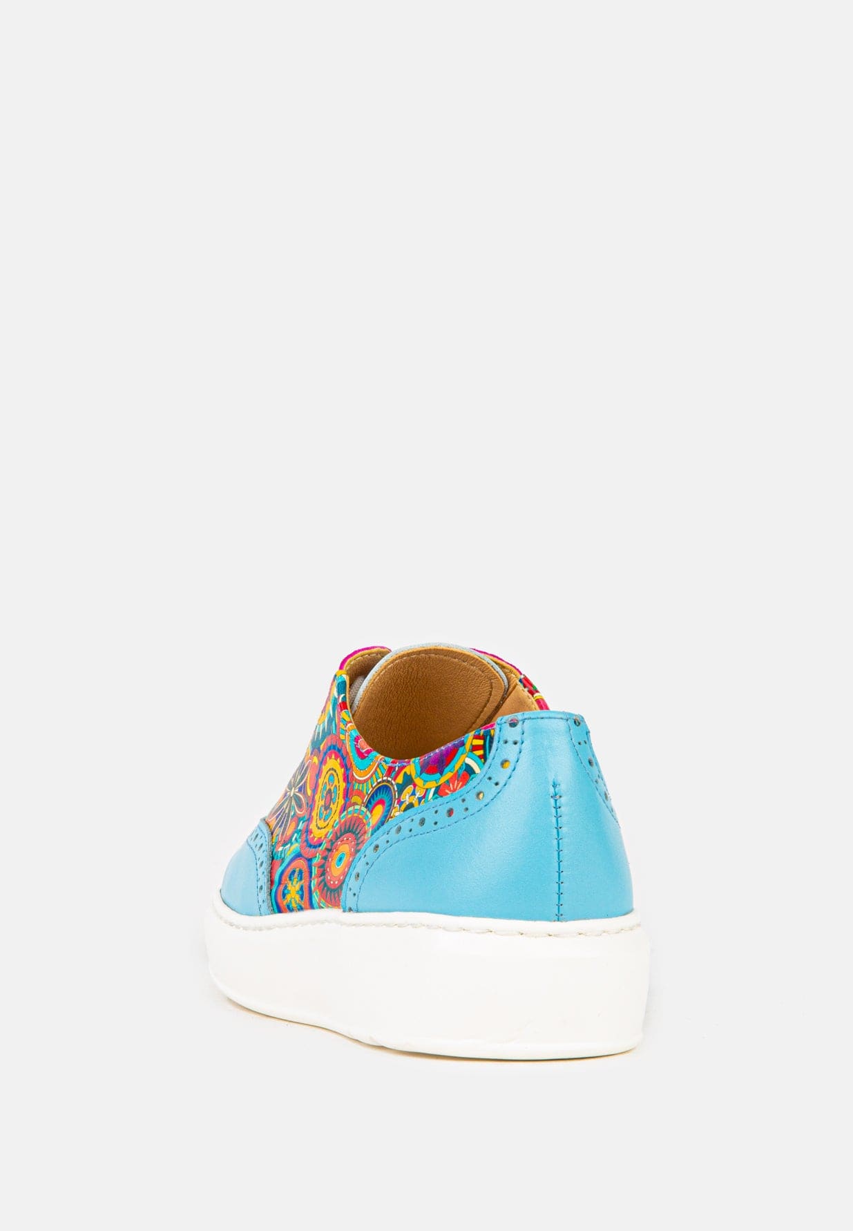 Colorado - Light Blue Signature - Women's lightweight EVA sole trainer with brogue details