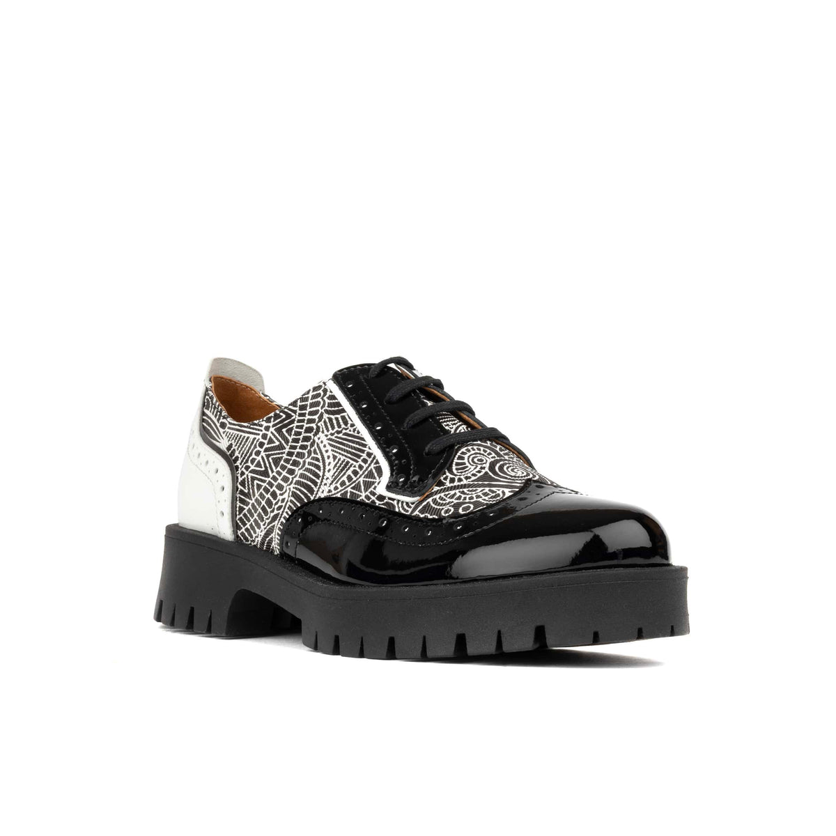 Artisan - Black & White & Graphic Print - Women's Leather Lace-up Shoe with Brogue Detailing