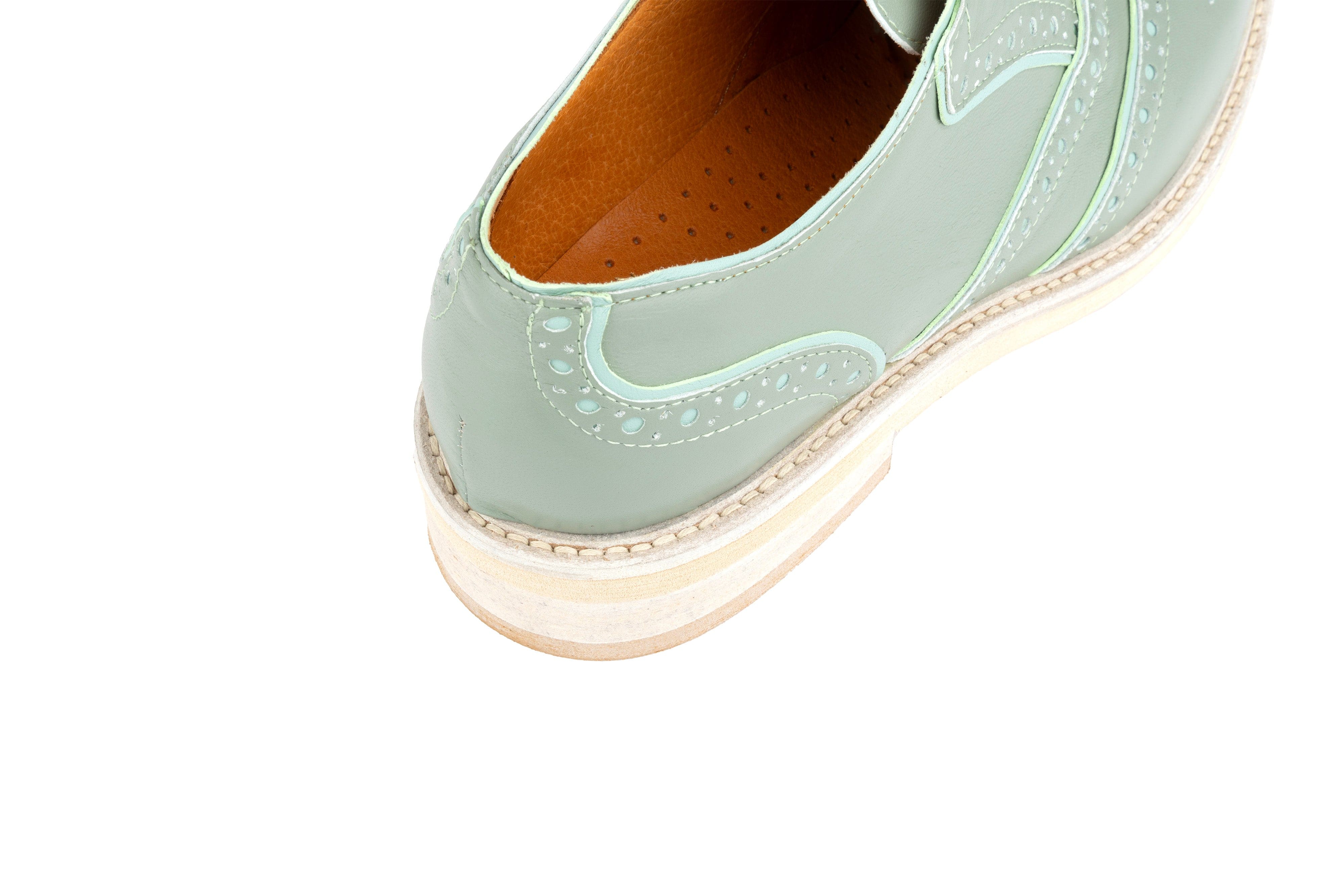 Brick Lane - Green - Women's contrast leather lace-up brogue