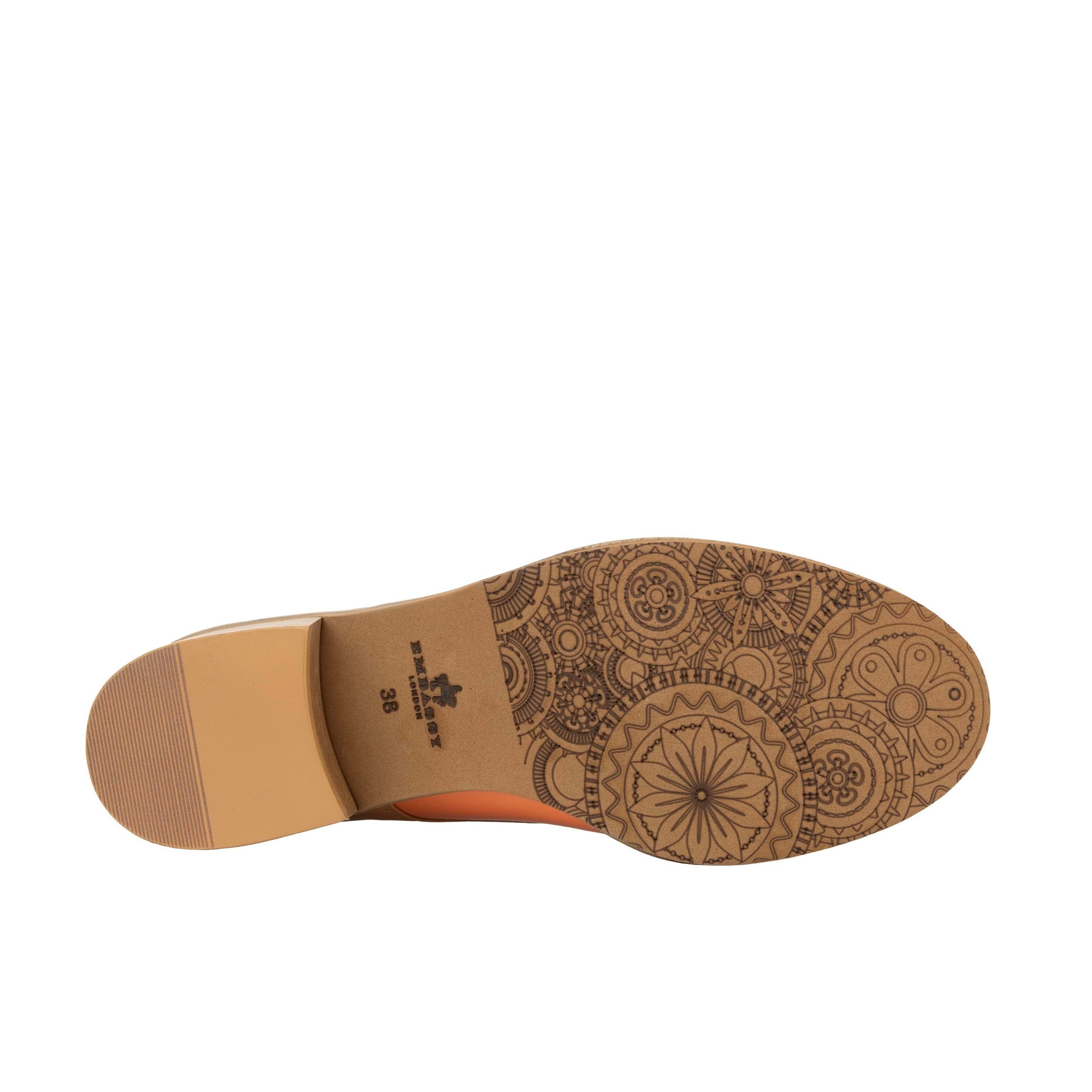 Retro Tone - Tan & Pastels - Women's leather lace-up with signature kiltie detail