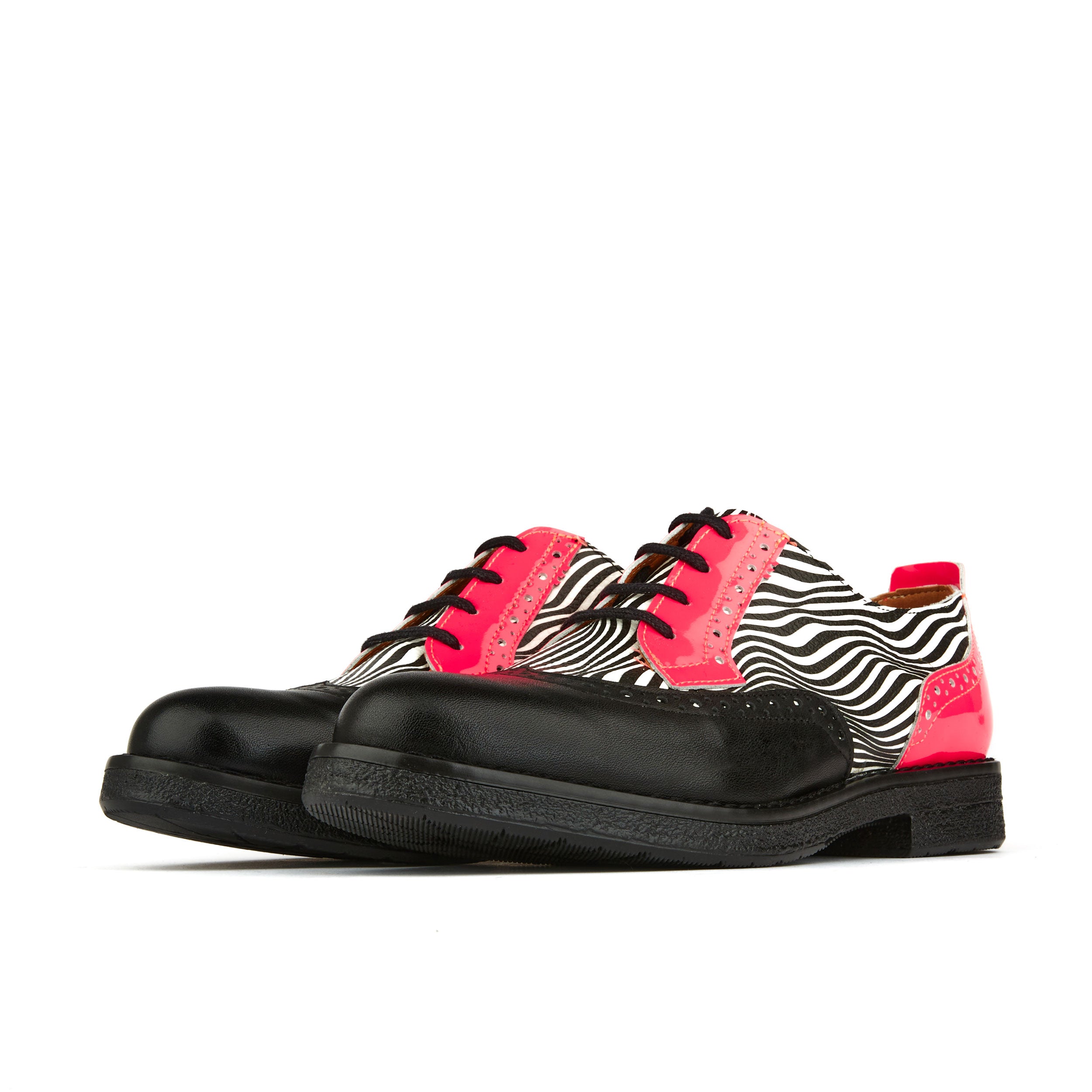 The Artist - Optical Zebra - Womens Italian leather shoe with rubber sole and broguing