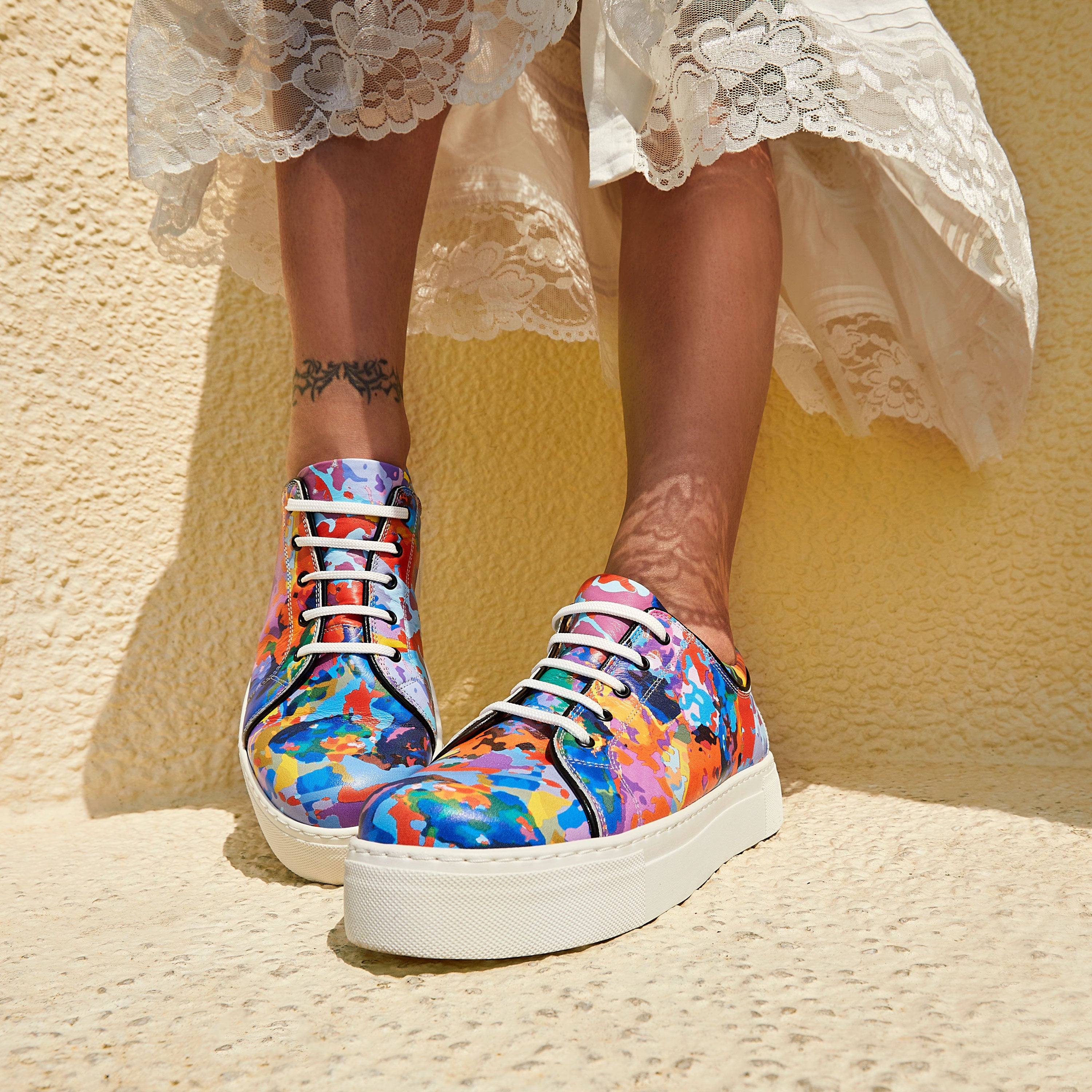Camila - Summer Colours - Women's platform sole leather lace-up trainer