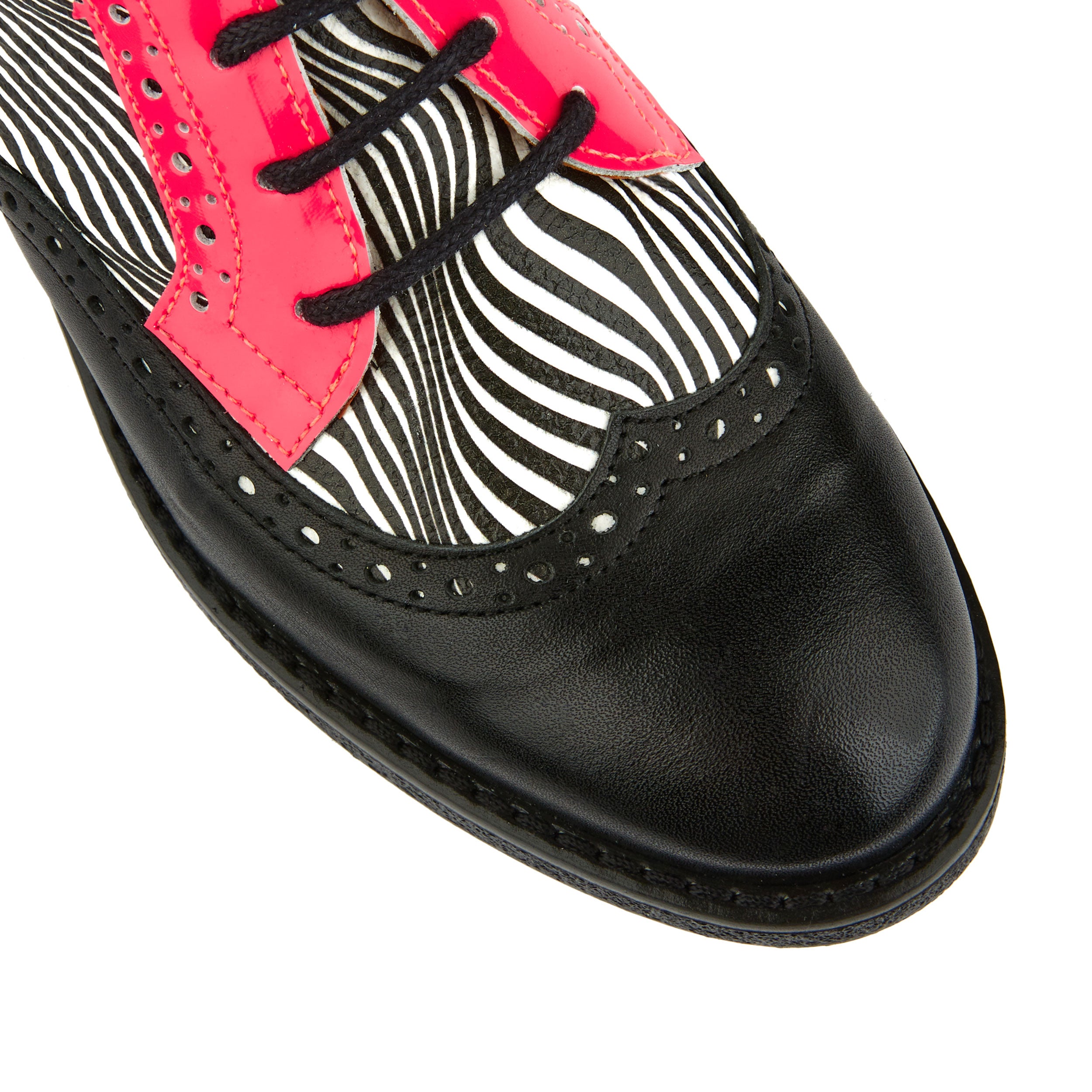 The Artist - Optical Zebra - Womens Italian leather shoe with rubber sole and broguing