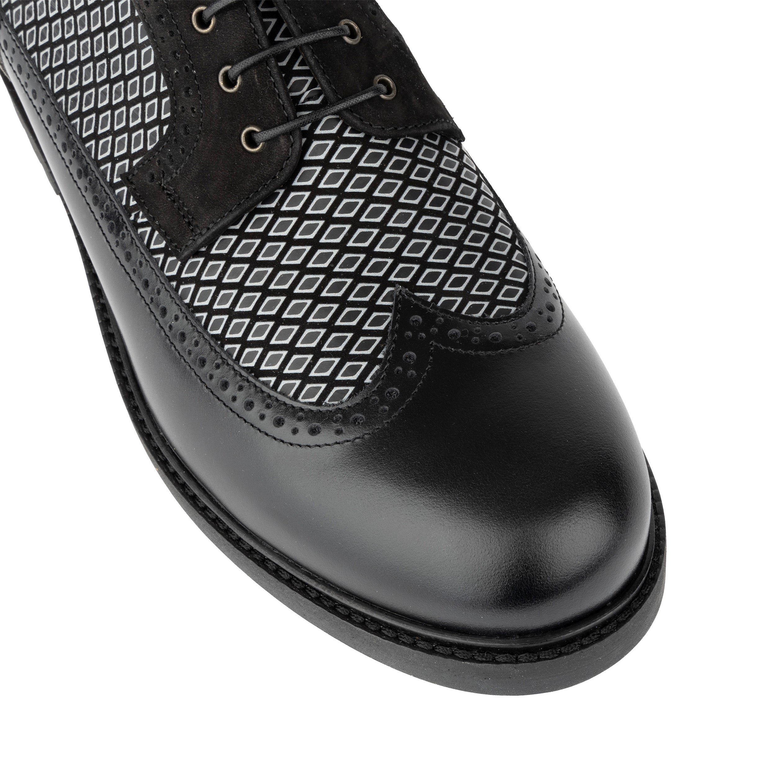 Cyclone - Black Diamonds - Men's chunky sole leather shoe