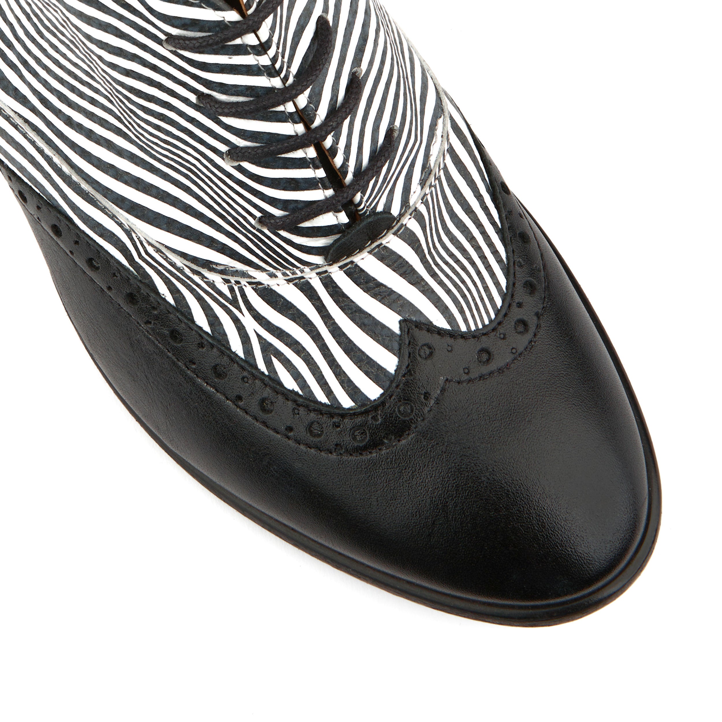 Casino - Optical Zebra - Women's almond toe oxford pump heel with brogue details