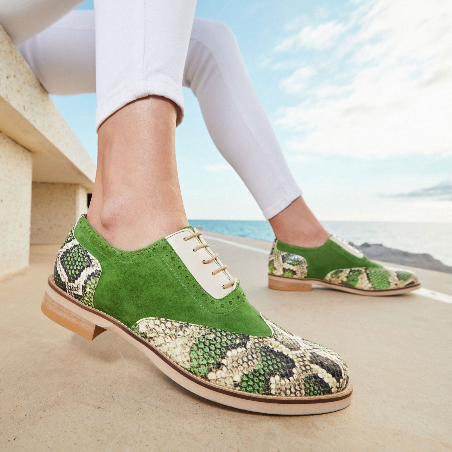 Green snake print shoes online