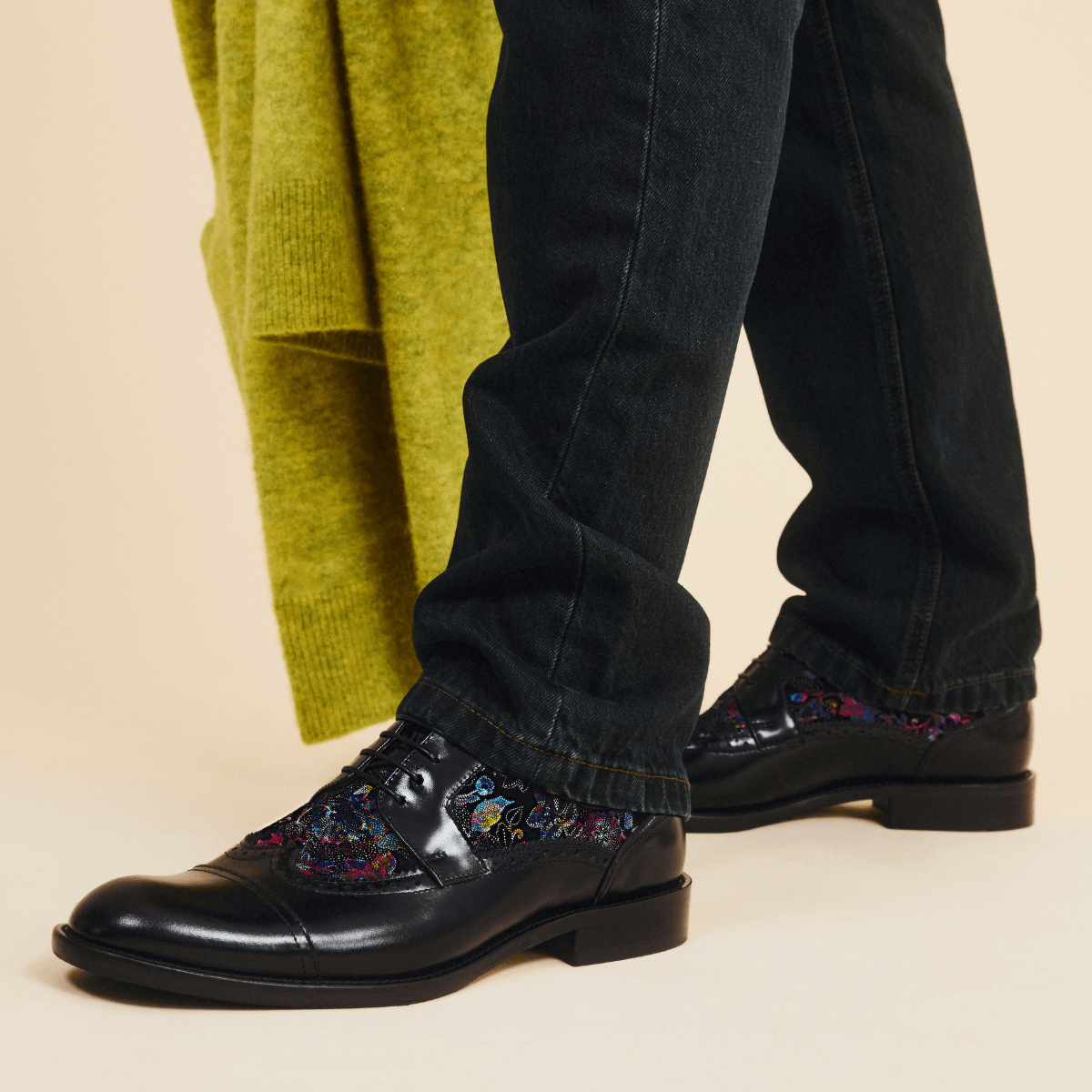 Orlando - Black Flower - Men's toe cap dressy black shoe with flower print leather